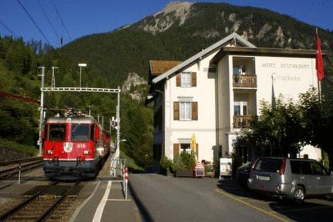 Hotel Grischuna Filisur Buitenkant foto